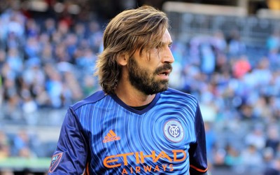 天行体育热评-格子与对方门将斗法胜出